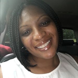 Meet your Posher, Anita